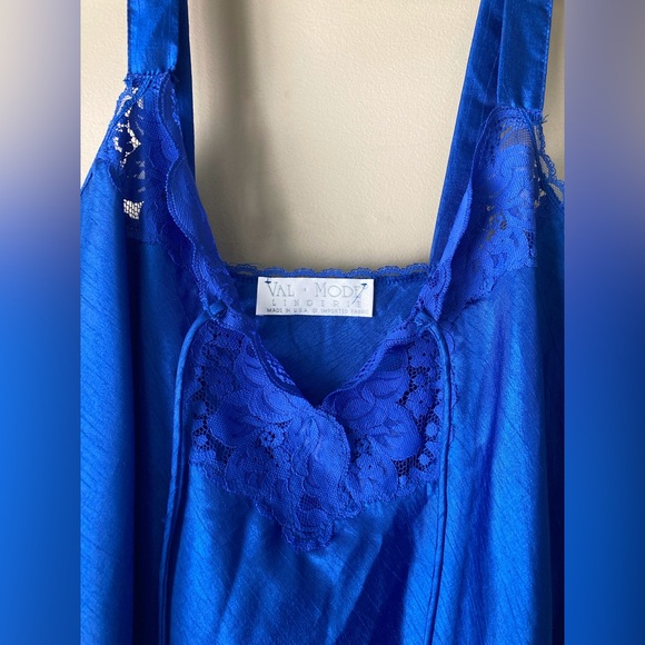 Vintage Val Mode Lingerie Royal Blue Nightgown L - Picture 3 of 7